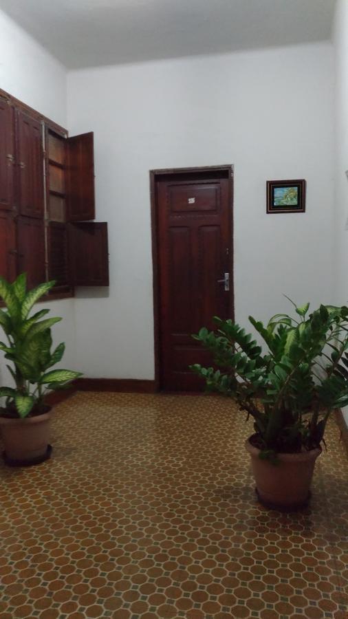 Hotel Indaia Governador Valadares Exterior photo